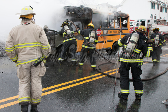 worc bus fire 1 10 17_004
